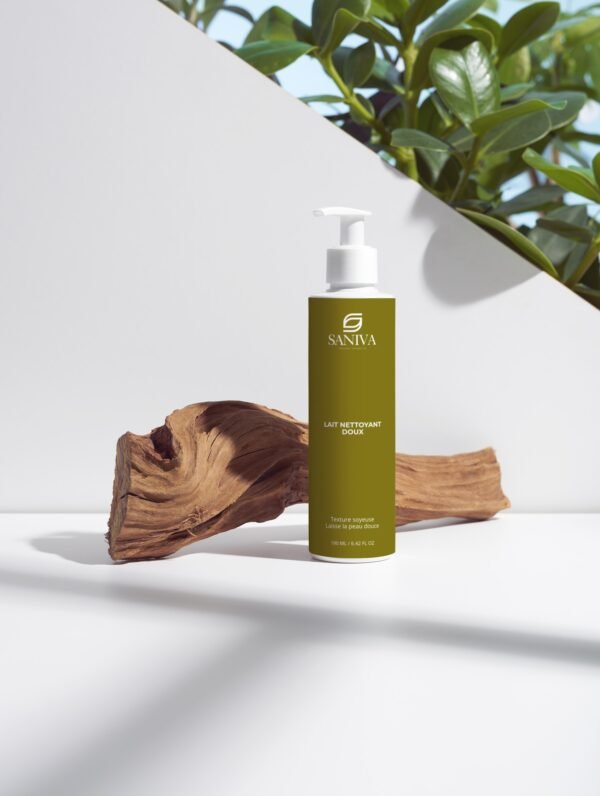 Lait Nettoyant Doux aux Huiles Précieuses